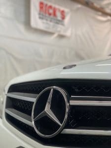 Benz emblem